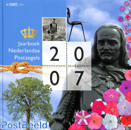 Official yearbook 2007 with stamps